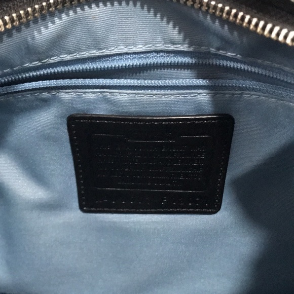 Coach purse - Picture 2 of 4